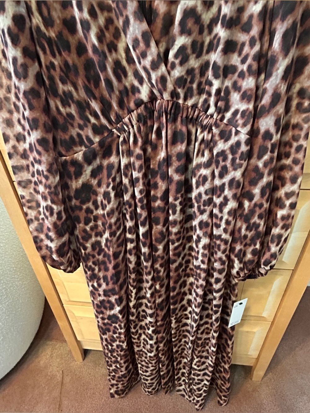 DKNY Chiffon Leopard Print Blouson Sleeve Empire Waist Dress - Picture 3 of 16